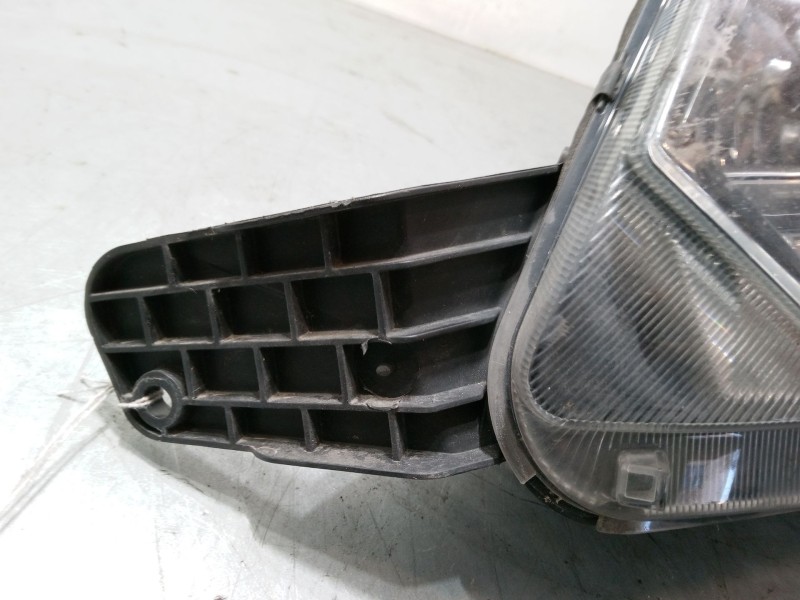 Recambio de faro izquierdo para skoda yeti (5l) 2.0 tdi referencia OEM IAM 5L1941015D  