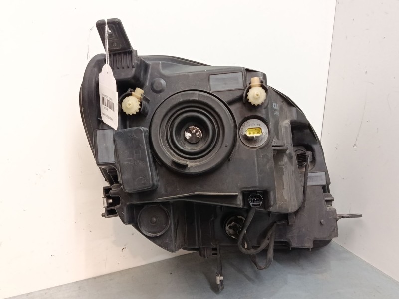 Recambio de faro izquierdo para chevrolet orlando (j309) 2.0 d referencia OEM IAM   