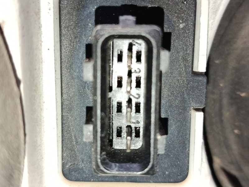 Recambio de faro izquierdo para volvo v40 station wagon (645) 1.8 i referencia OEM IAM 1AG00786133 30899682 