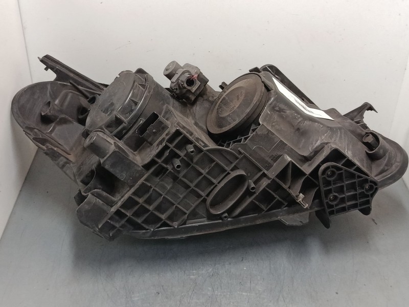 Recambio de faro izquierdo para nissan qashqai i (j10, nj10) 1.6 referencia OEM IAM 26060BR00A  