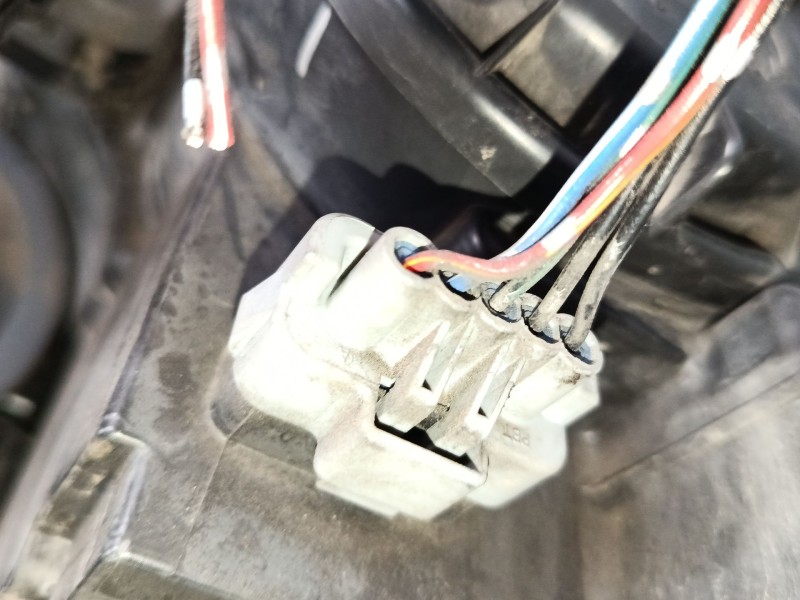 Recambio de faro derecho para nissan qashqai i (j10, nj10) 1.6 referencia OEM IAM 26010BR00A  