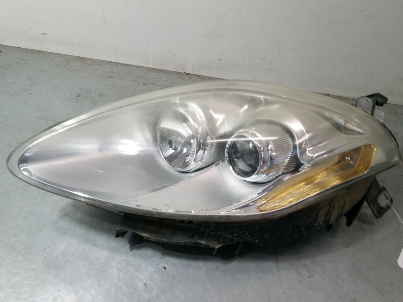 Recambio de faro izquierdo para fiat bravo ii (198_) 1.9 d multijet (198axb1a) referencia OEM IAM   