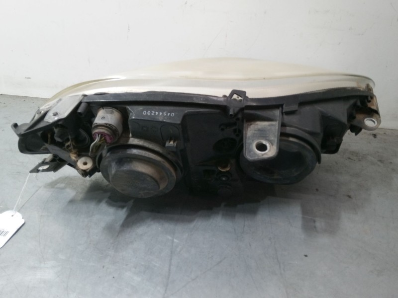 Recambio de faro izquierdo para fiat bravo ii (198_) 1.9 d multijet (198axb1a) referencia OEM IAM   