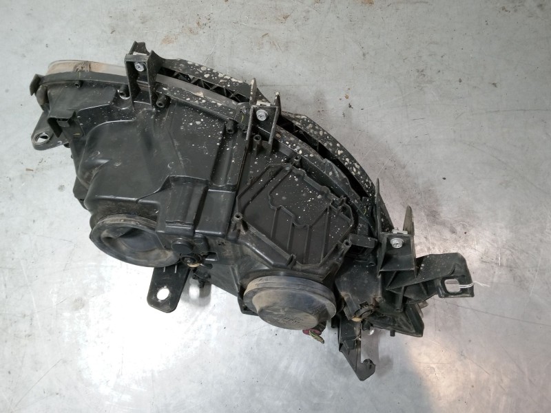 Recambio de faro izquierdo para fiat bravo ii (198_) 1.9 d multijet (198axb1a) referencia OEM IAM   