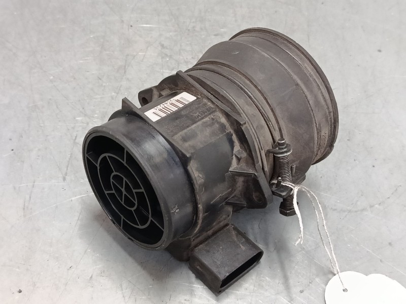 Recambio de caudalimetro para hyundai tucson (jm) 2.0 referencia OEM IAM 2816423700  