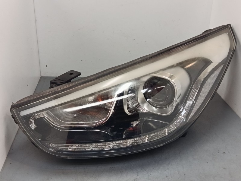 Recambio de faro izquierdo para hyundai ix35 (lm, el, elh) 1.7 crdi referencia OEM IAM 921012S     921012Y  