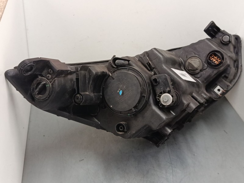 Recambio de faro izquierdo para hyundai ix35 (lm, el, elh) 1.7 crdi referencia OEM IAM 921012S     921012Y  
