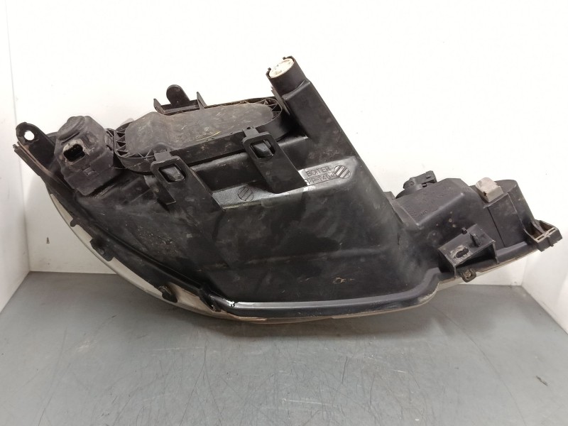 Recambio de faro izquierdo para peugeot 206 hatchback (2a/c) 1.4 i referencia OEM IAM 9628666880  
