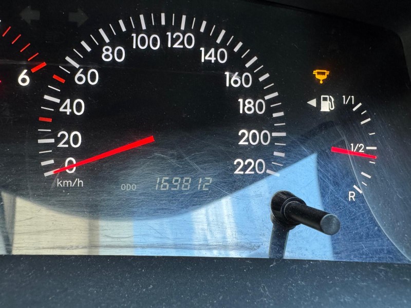 toyota corolla (_e12_) del año 2004