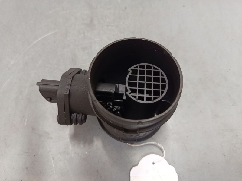 Recambio de caudalimetro para hyundai tucson (jm) 2.0 crdi a las 4 ruedas referencia OEM IAM 0281002600  