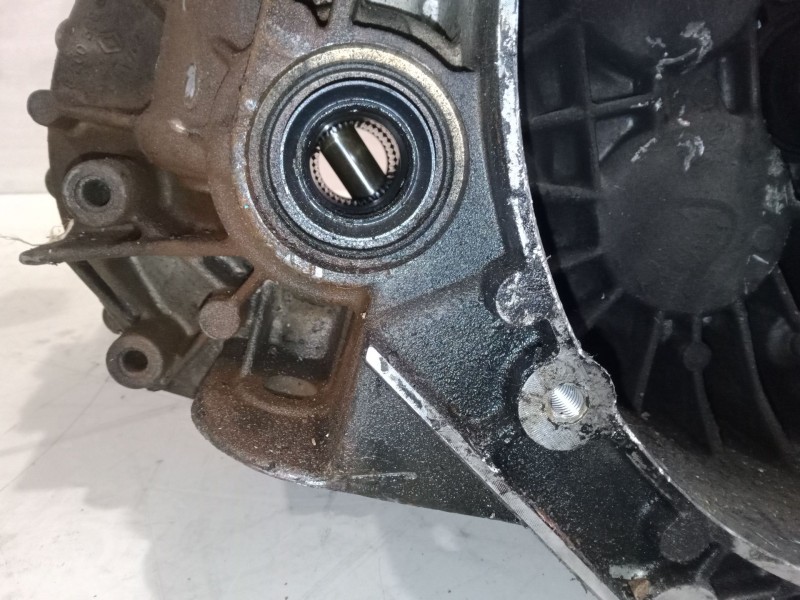 Recambio de caja de cambios manual 6 velocidades para renault laguna ii (bg0/1_) 1.9 dci (bg1a, bg1w, bg0g) referencia OEM IAM  