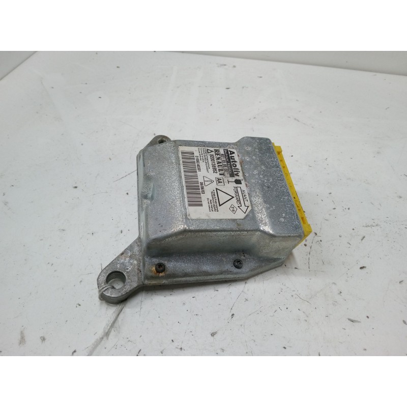 Recambio de centralita airbag para renault laguna ii (bg0/1_) 2.2 dci (bg0f) referencia OEM IAM 8200138952 601958800 
