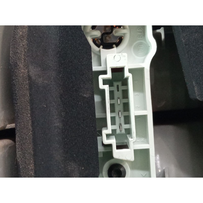 Recambio de piloto trasero derecho para mercedes-benz clase e (w211) e 200 kompressor (211.041) referencia OEM IAM A2118202864  