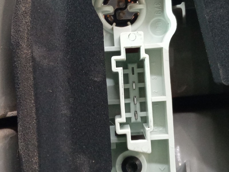 Recambio de piloto trasero derecho para mercedes-benz clase e (w211) e 200 kompressor (211.041) referencia OEM IAM A2118202864  