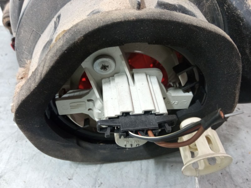 Recambio de piloto trasero izquierdo para seat altea (5p1) 1.6 tdi referencia OEM IAM   