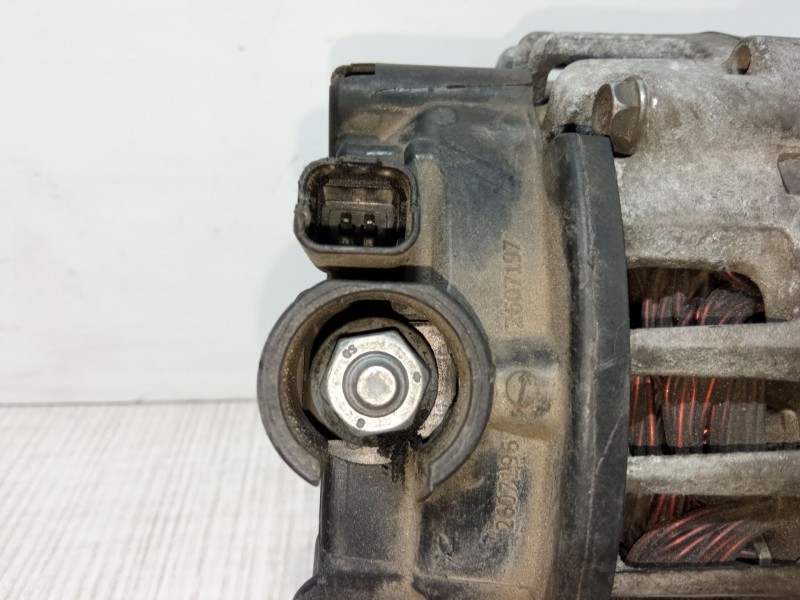 Recambio de alternador para peugeot partner tepee 1.6 hdi 16v referencia OEM IAM 9665617780  