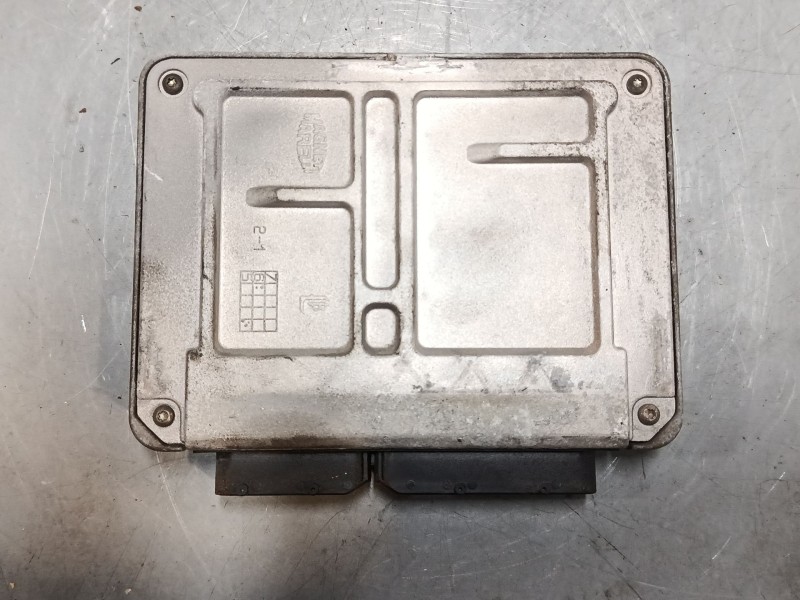 Recambio de centralita motor uce para volkswagen polo iv (9n_, 9a_) 1.4 16v referencia OEM IAM 036906034  