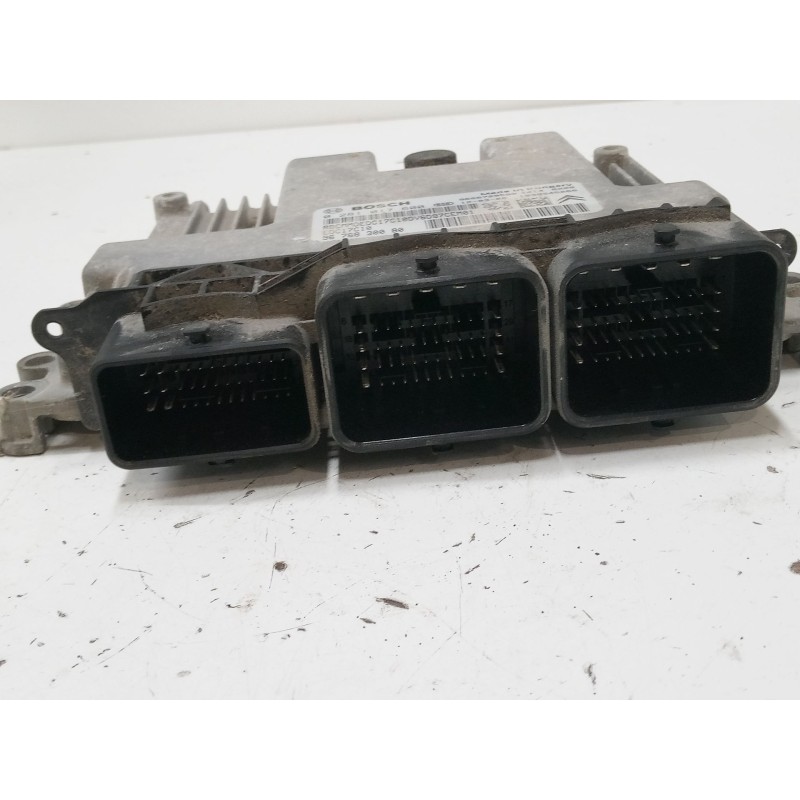 Recambio de centralita motor uce para peugeot partner tepee 1.6 hdi 90 referencia OEM IAM 9676830080 0281017600 
