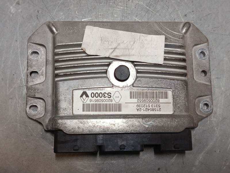 Recambio de centralita motor uce para renault megane ii coupé-cabriolet (em0/1_) 1.6 16v referencia OEM IAM 8200509516  