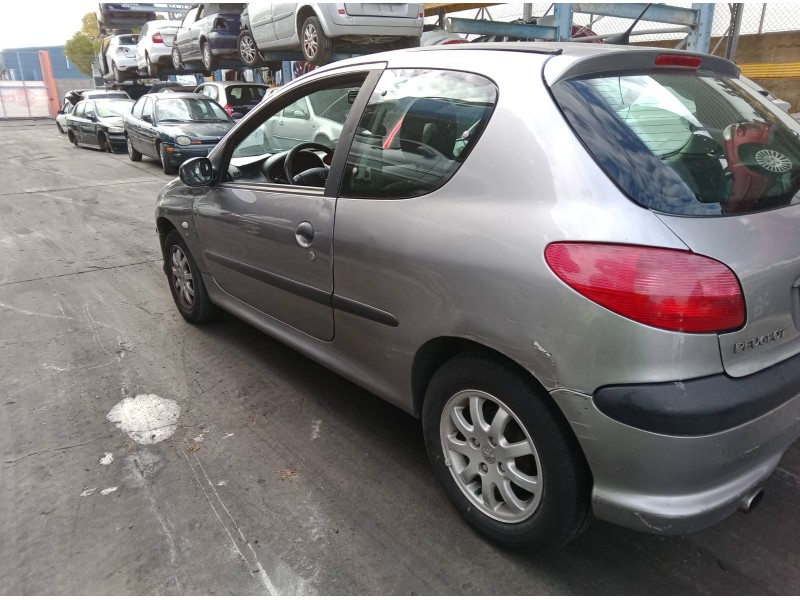 peugeot 206 hatchback (2a/c) del año 2002