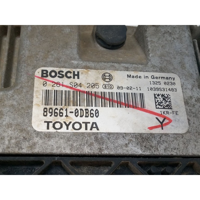 Recambio de centralita motor uce para toyota yaris (_p9_) 1.0 vvt-i (ksp90_) referencia OEM IAM 896610DB60 0261S04205 