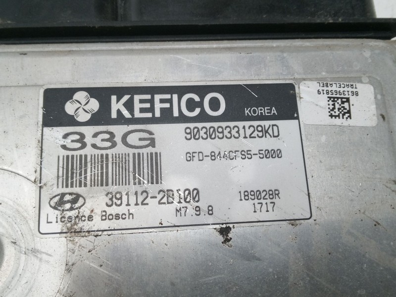 Recambio de centralita motor uce para hyundai i30 (fd) 1.4 referencia OEM IAM 391122B100 9030933129KD 