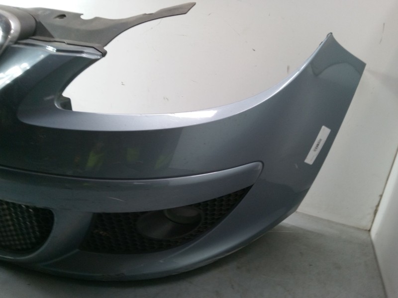 Recambio de paragolpes delantero para seat toledo iii (5p2) 1.9 tdi referencia OEM IAM 5P0807217M  