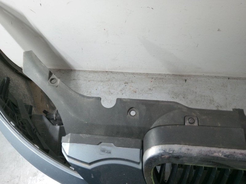 Recambio de paragolpes delantero para seat toledo iii (5p2) 1.9 tdi referencia OEM IAM 5P0807217M  