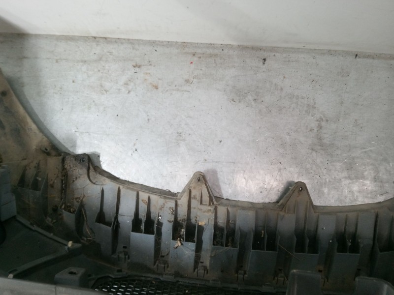 Recambio de paragolpes delantero para seat toledo iii (5p2) 1.9 tdi referencia OEM IAM 5P0807217M  