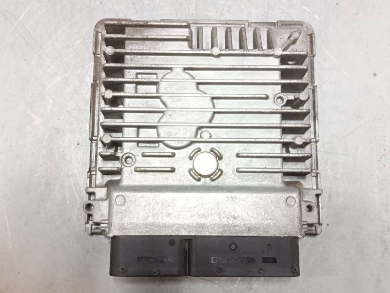 Recambio de centralita motor uce para seat ibiza iv (6j5, 6p1) 1.6 tdi referencia OEM IAM 03L906023LC 5WP42917AA 