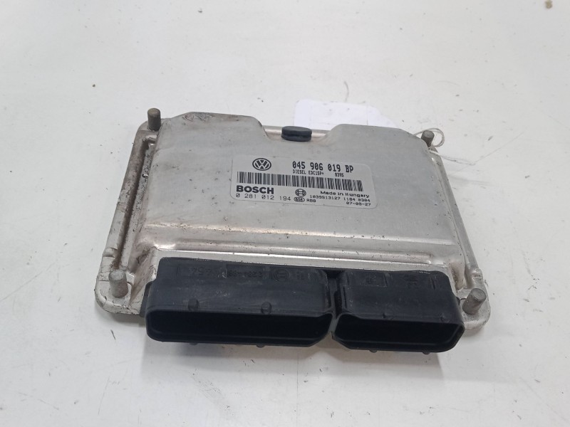 Recambio de centralita motor uce para volkswagen polo iv (9n_, 9a_) 1.4 tdi referencia OEM IAM 045906019BP  0281012194