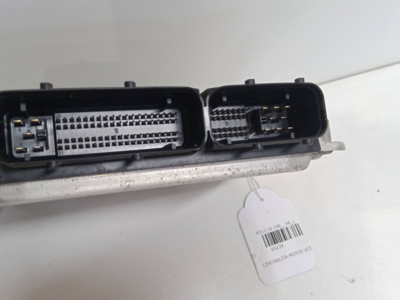 Recambio de centralita motor uce para volkswagen polo iv (9n_, 9a_) 1.4 tdi referencia OEM IAM 045906019BP  0281012194