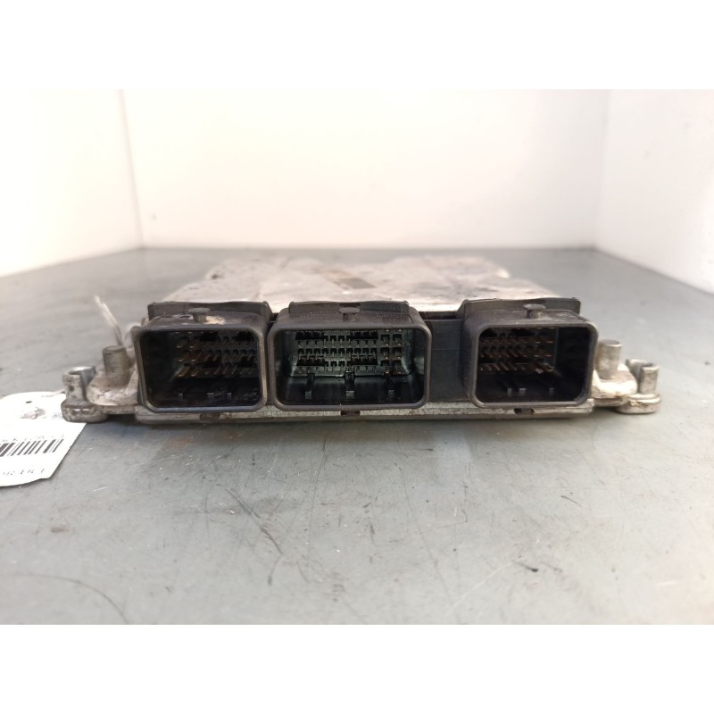 Recambio de centralita motor uce para peugeot 206 hatchback (2a/c) 2.0 hdi 90 referencia OEM IAM 9642013980 0281010595 