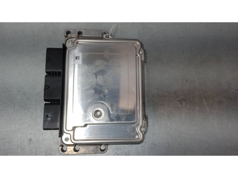 Recambio de centralita motor uce para peugeot partner tepee 1.6 hdi / bluehdi 75 referencia OEM IAM 9607885980 0281030546 