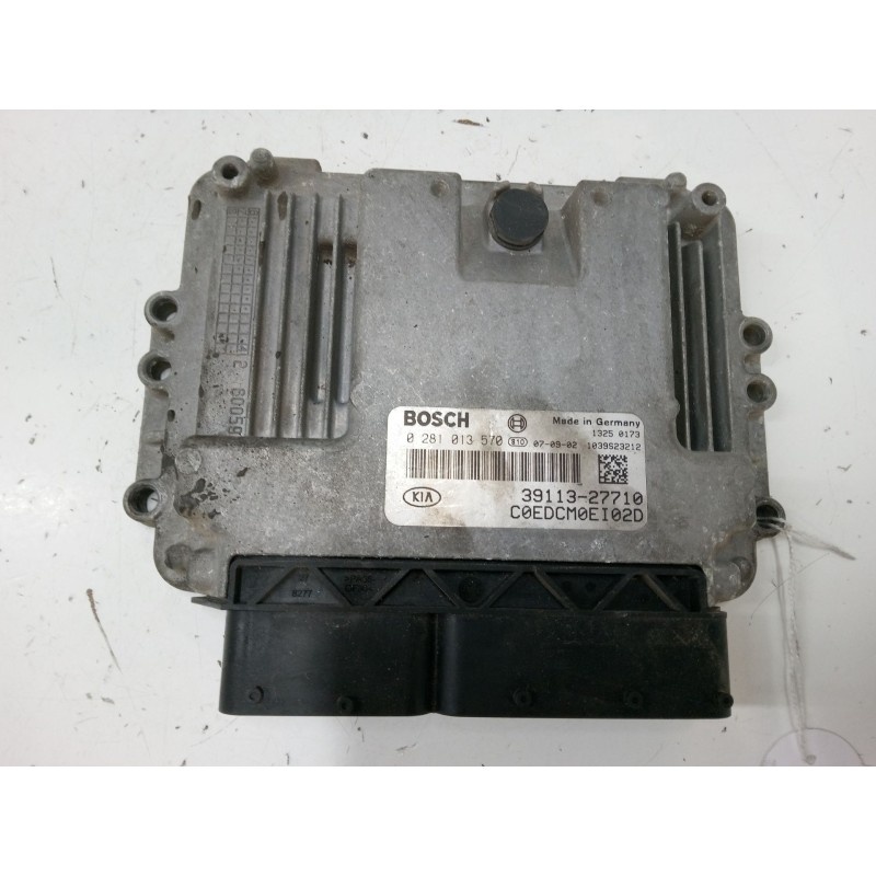 Recambio de centralita motor uce para kia cee´d sw (ed) 2.0 crdi 140 referencia OEM IAM 3911327710 0281013570 