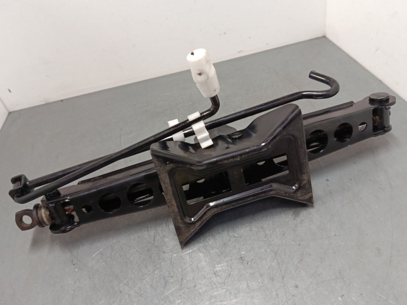 Recambio de gato para bmw x3 (e83) 2.0 sd referencia OEM IAM 3403642  