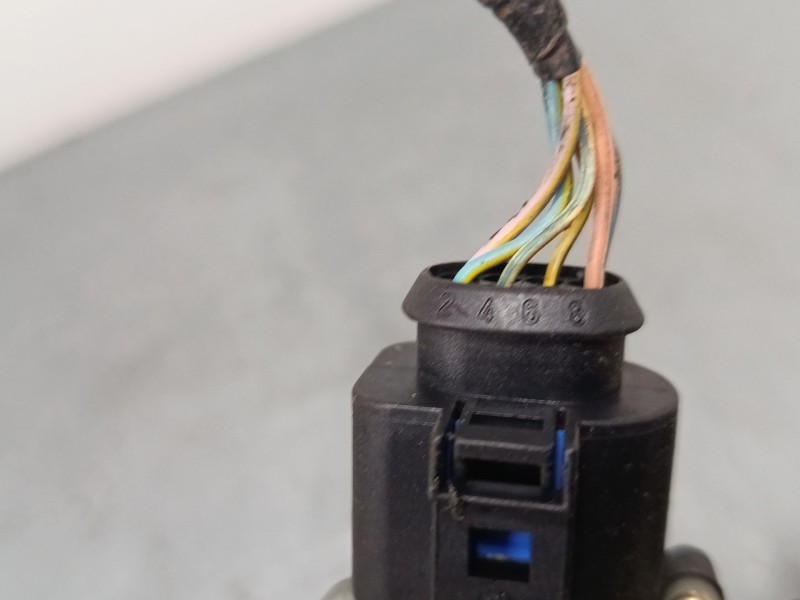 Recambio de cerradura puerta delantera izquierda para volkswagen new beetle descapotable (1y7) 2.0 referencia OEM IAM 3B1837016A