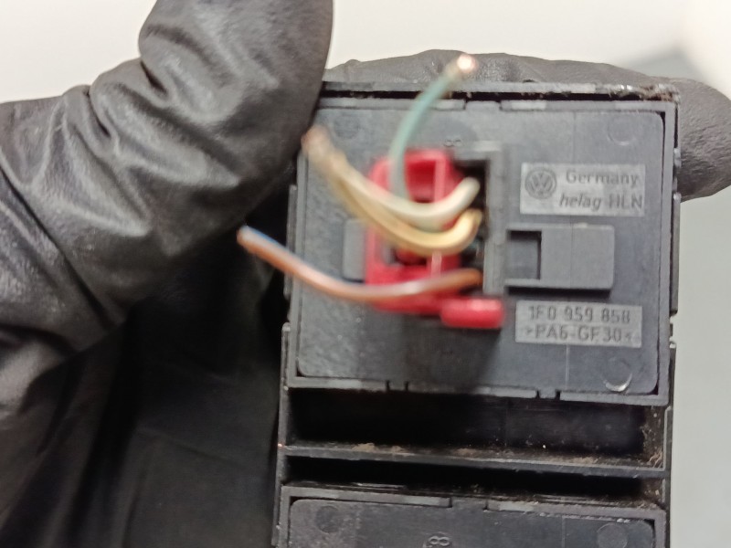 Recambio de mando elevalunas delantero izquierdo para volkswagen new beetle descapotable (1y7) 2.0 referencia OEM IAM 1Y0959873 