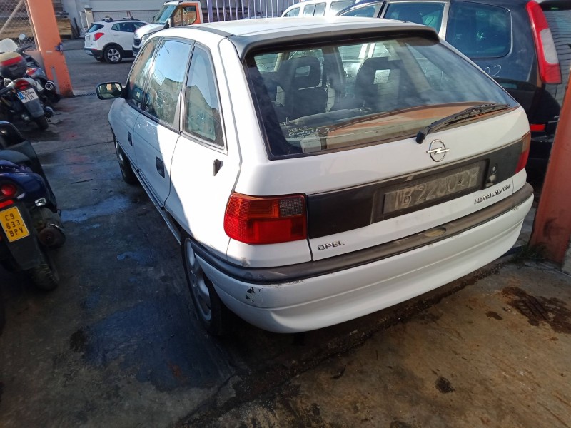 opel astra f hatchback (t92) del año 1997