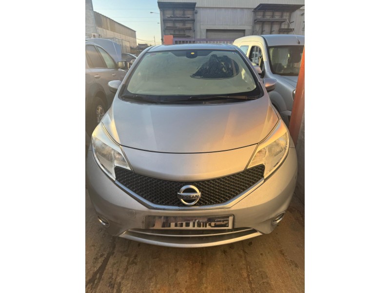 nissan note (e12) del año 2015