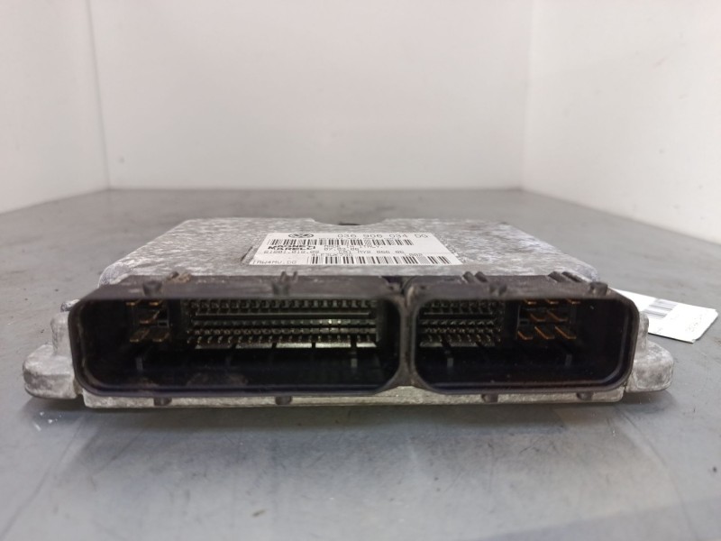 Recambio de centralita motor uce para seat ibiza iii (6l1) 1.4 16v referencia OEM IAM 036906034DG  