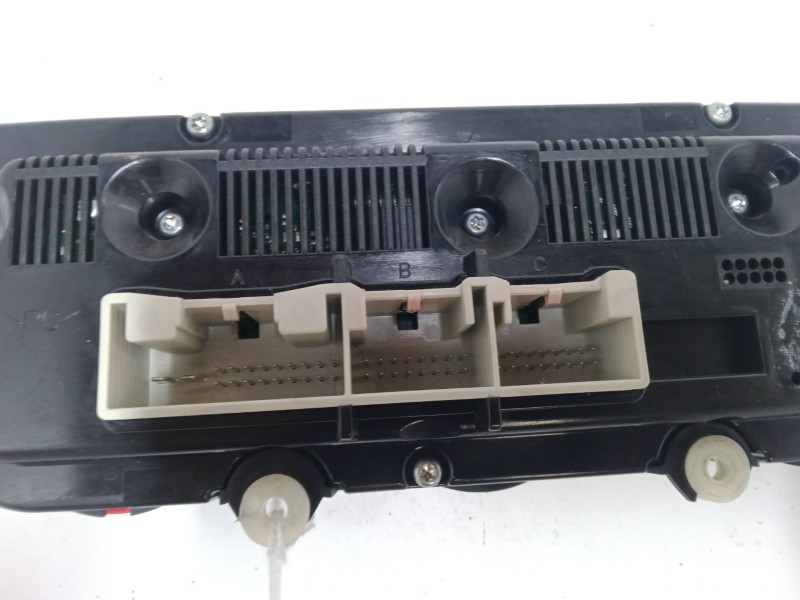 Recambio de mando climatizador para skoda octavia ii (1z3) 1.9 tdi referencia OEM IAM   