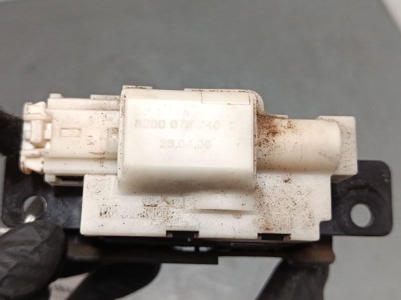 Recambio de cerradura capo para renault megane ii (bm0/1_, cm0/1_) 1.5 dci (bm1e, cm1e) referencia OEM IAM   