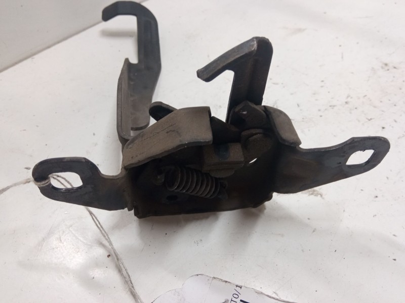 Recambio de cerradura capo para renault laguna iii grandtour (kt0/1) 1.5 dci (kt0a, kt0r, kt02) referencia OEM IAM   