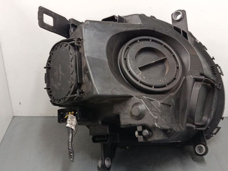Recambio de faro derecho para mini mini (r56) cooper referencia OEM IAM HBPO16270403 0301225304 