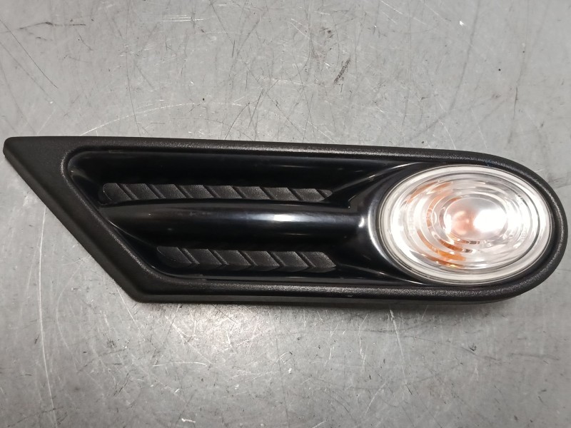 Recambio de intermitente lateral derecho para mini mini (r56) cooper referencia OEM IAM 72602069 7260204 