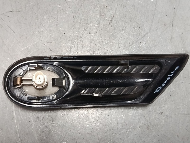 Recambio de intermitente lateral derecho para mini mini (r56) cooper referencia OEM IAM 72602069 7260204 