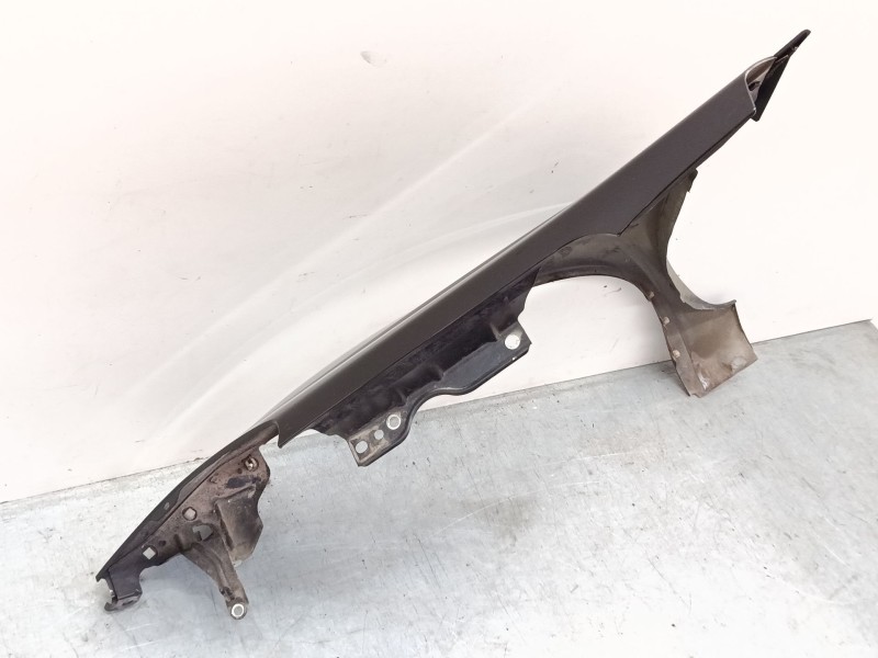 Recambio de aleta delantera derecha para nissan note (e11, ne11) 1.6 referencia OEM IAM F31009U0M0  