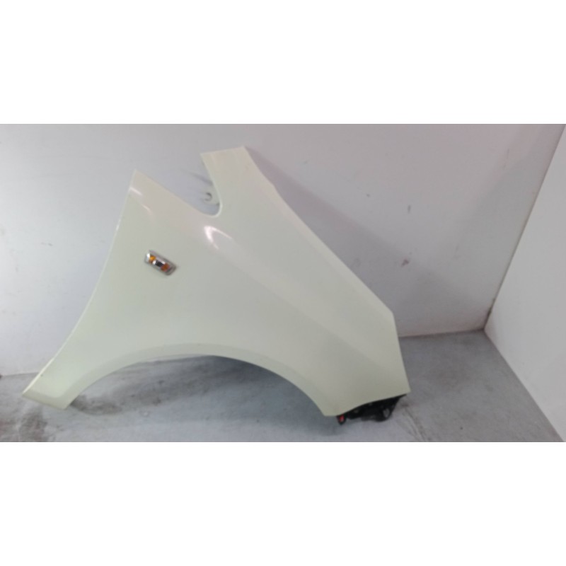 Recambio de aleta delantera derecha para opel corsa d (s07) 1.2 (l08, l68) referencia OEM IAM 6102362  