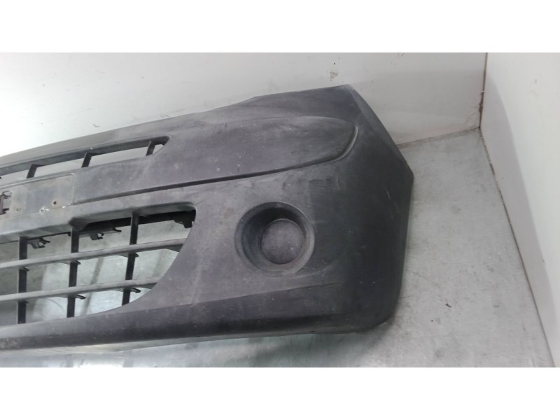Recambio de paragolpes delantero para renault kangoo be bop (kw0/1_) 1.5 dci 75 referencia OEM IAM 7701478128  